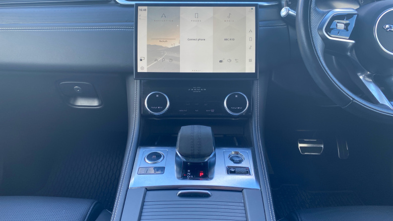 Jaguar F-Pace 2.0 D200 R-Dynamic Black 5dr Auto AWD Diesel Estate